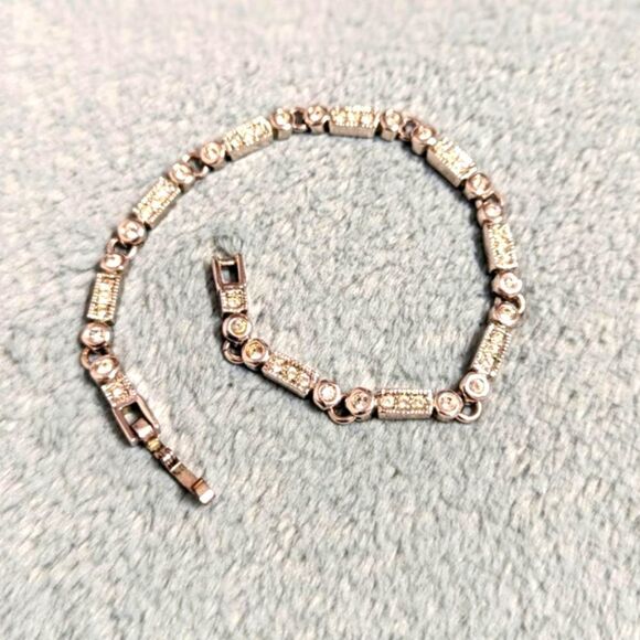 Vintage 1990's Art Deco Style Rhodium Plated Cubic Zirconia Bracelet - Picture 5 of 11